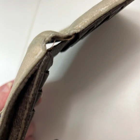 Bvlgari Tote & Matching Wallet - Picture 17 of 17